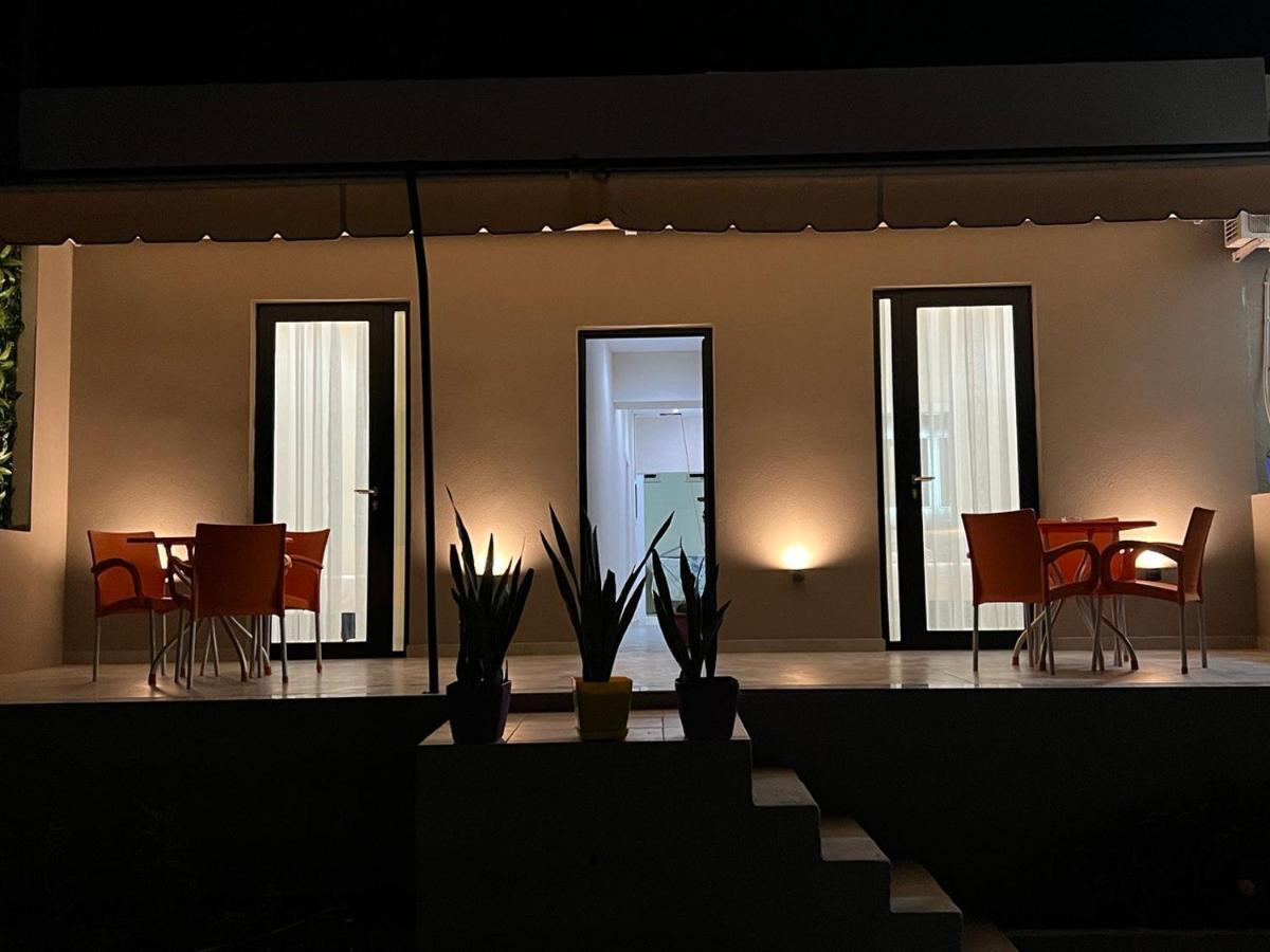 Mare Rooms Vlore Kanine エクステリア 写真